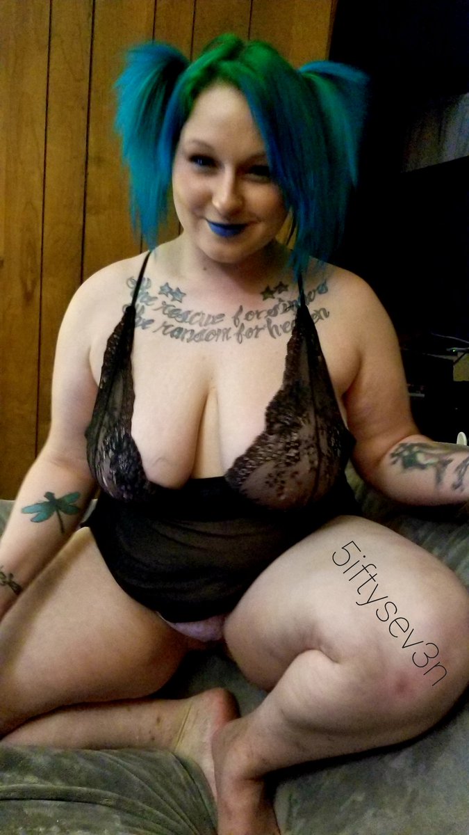 5iftysev3n's tweet photo. Ahhhhhh! Chaturbate!!! https://t.co/opzpHhtsob https://t.co/HoB03MRhez