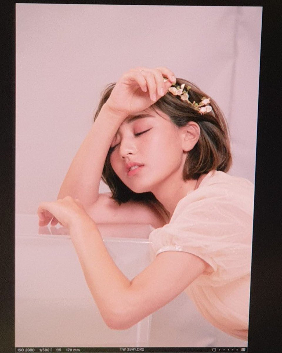 TwiceInstagram (@twice_instagram) on Twitter photo 2019-11-13 01:45:51 twicetagram:๐ฆ instagram.com/p/B4yX-w-lGAy/ (6P) #TWICE #ํธ์์ด์ค #FeelSpecial twicetagram:๐ฆ instagram.com/p/B4yX-w-lGAy/ (6P) #TWICE #ํธ์์ด์ค #FeelSpecial