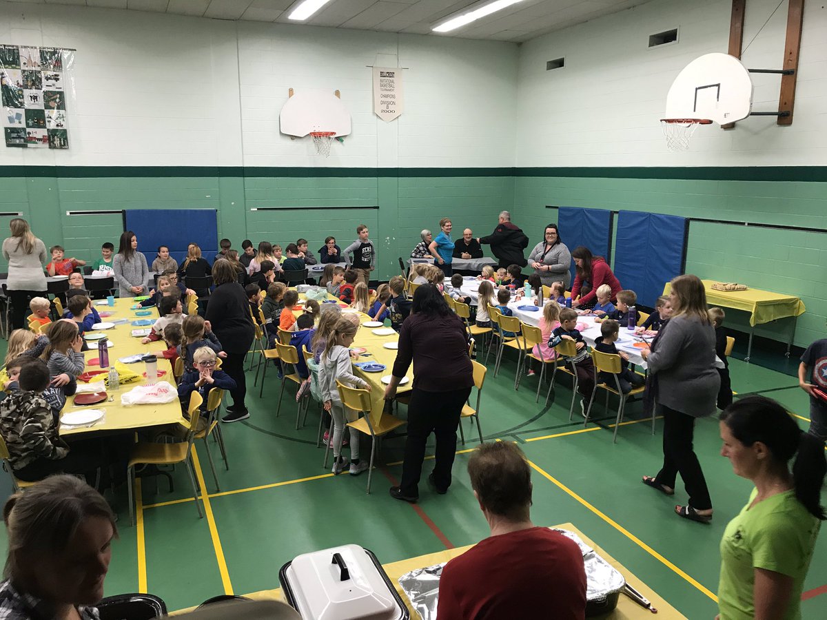mics_chepstow's tweet photo. Gather the people, share the stories and break the bread. Sharing fellowship with our community and each other at our Harvest Luncheon today. #micsprays #micsshines @BGCDSB https://t.co/xjRkbB8THN