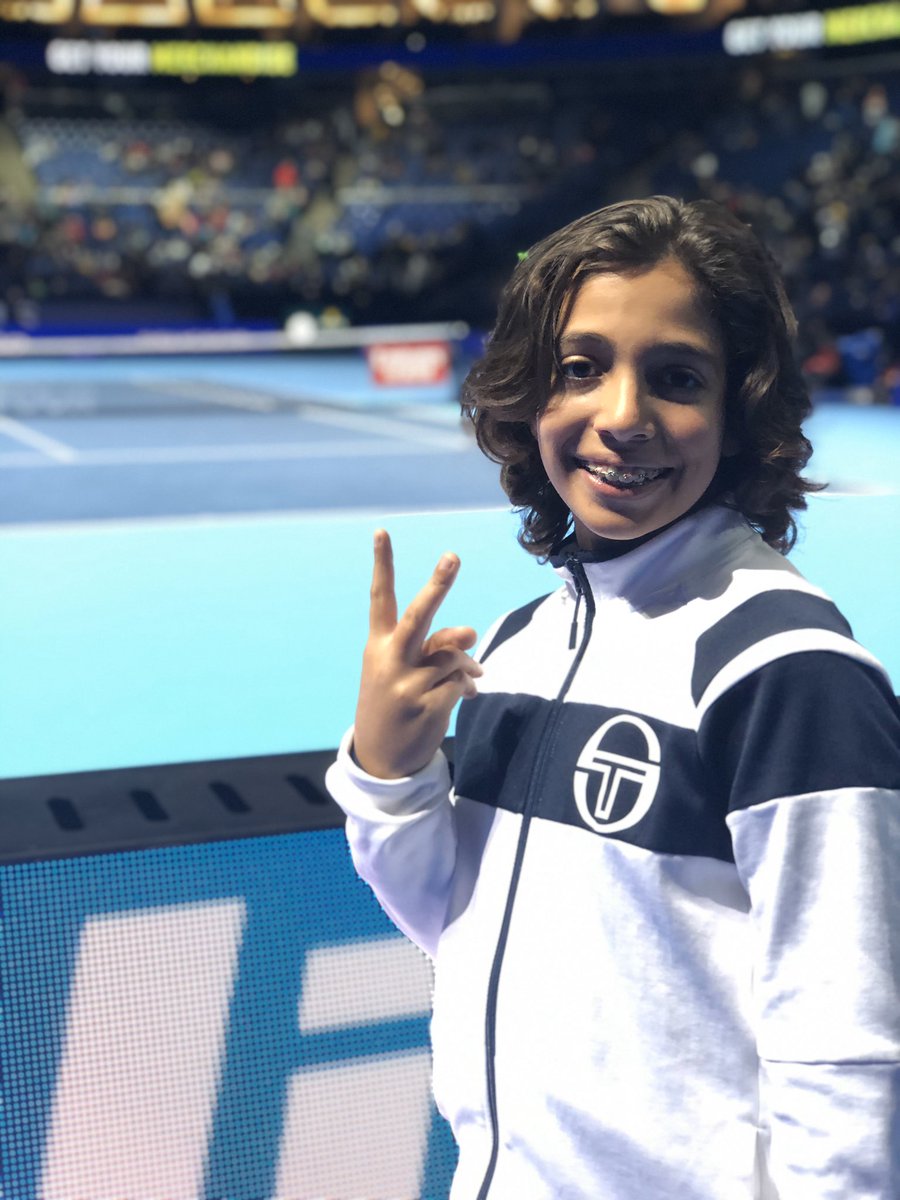 Chef Victor Albisu tweet media