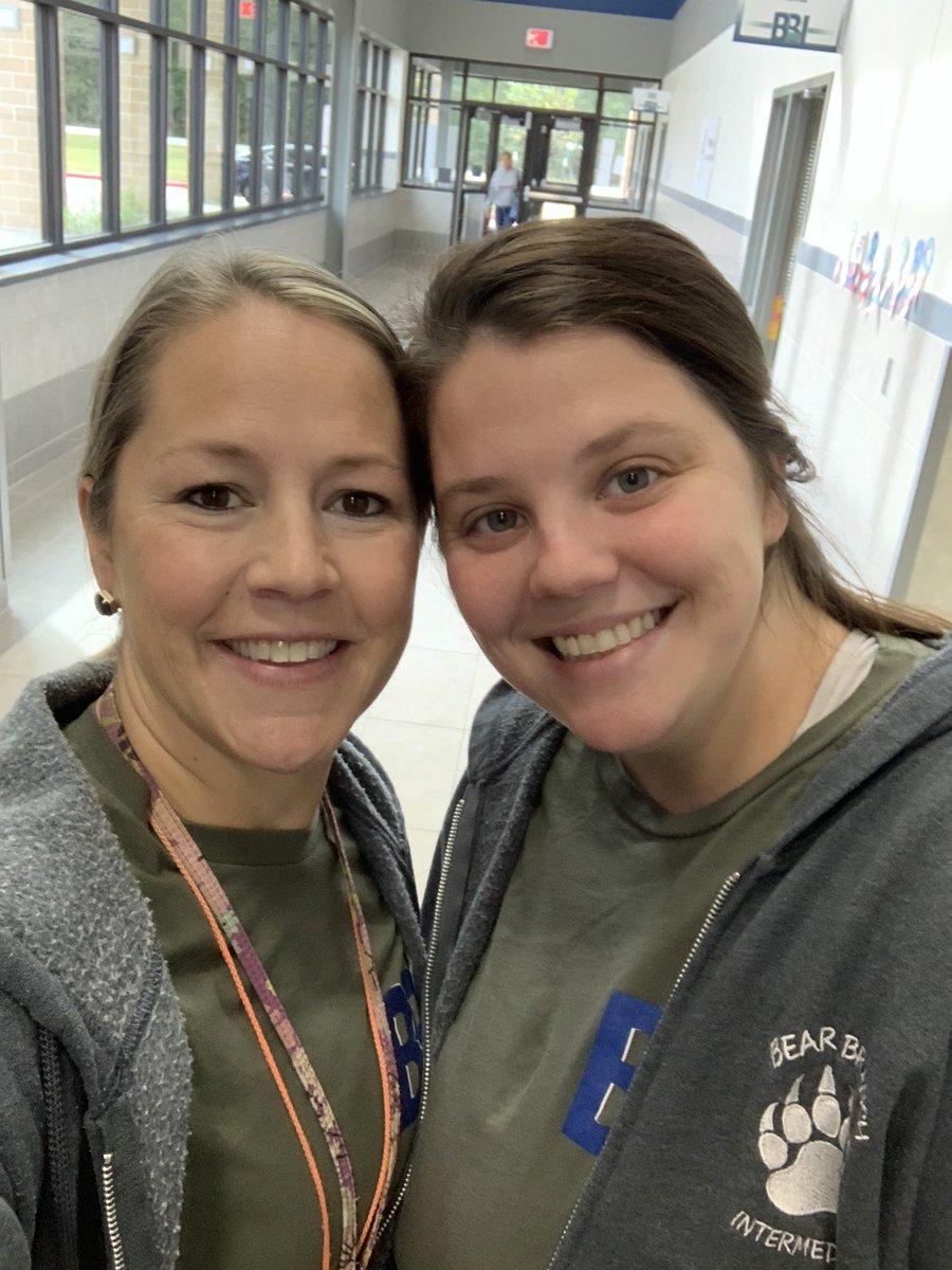 I am grateful for conversations with @mrsmcneillSS love having a colleague I can talk volleyball and football with! 🏐🏈 #formerplayers #footballwives