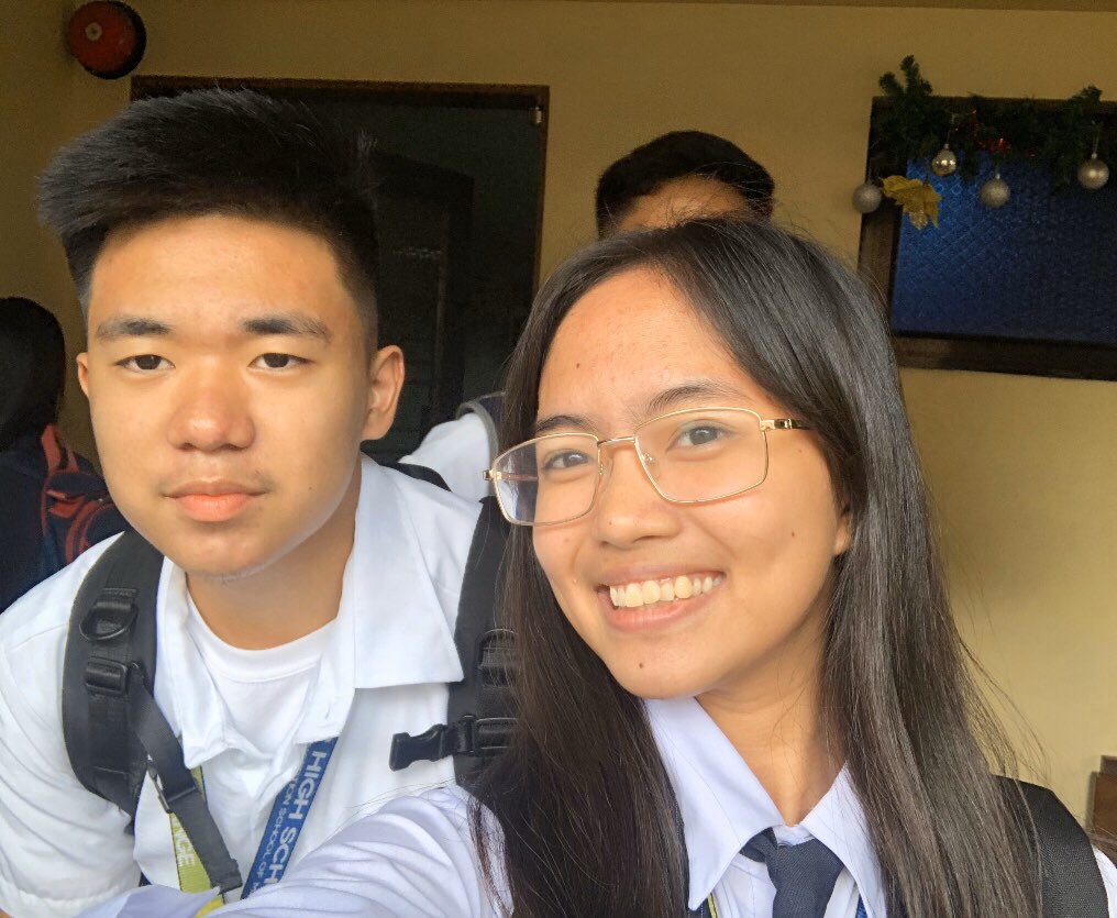 omgitsmefamm's tweet photo. #hapibday
#18th
#kulong https://t.co/y01yYRUYwK