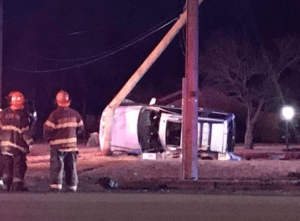 Police identify Kan. woman who died after crash into utility pole littleapplepost.com/2019/11/12/pol…