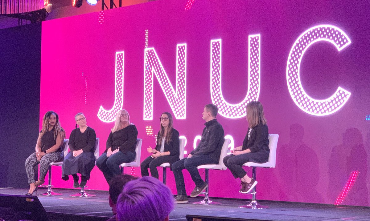 Fascinating insights into women in tech at #JNUC2019