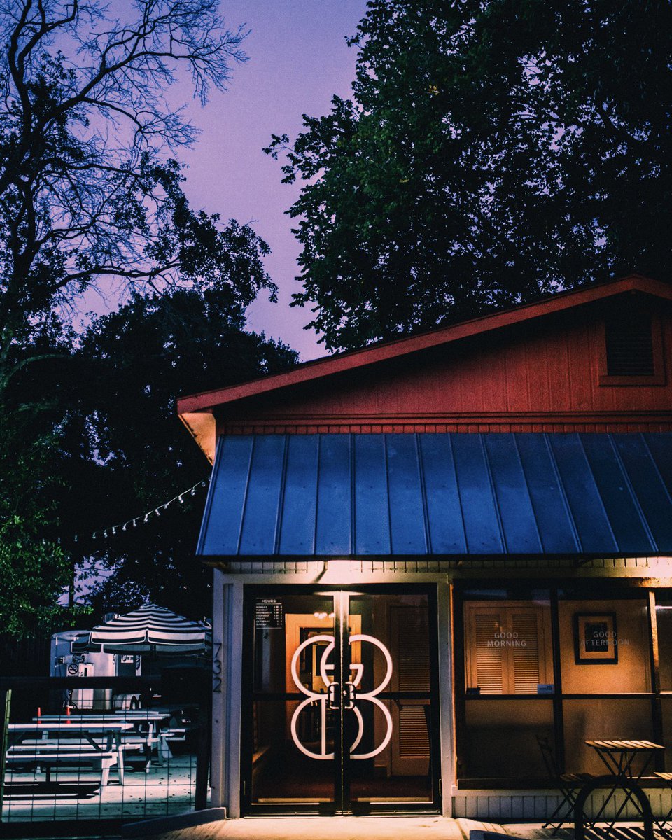 Jonathan tweet media