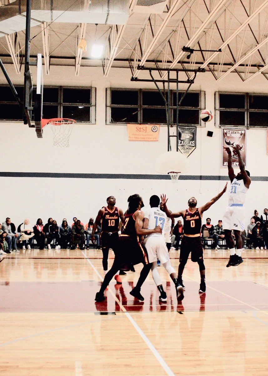 GrossJon's tweet photo. November 30th at 7:05 PM is the next Home Game | Anyone else excited to get back to our home gym? https://t.co/LpiWYfjm0B