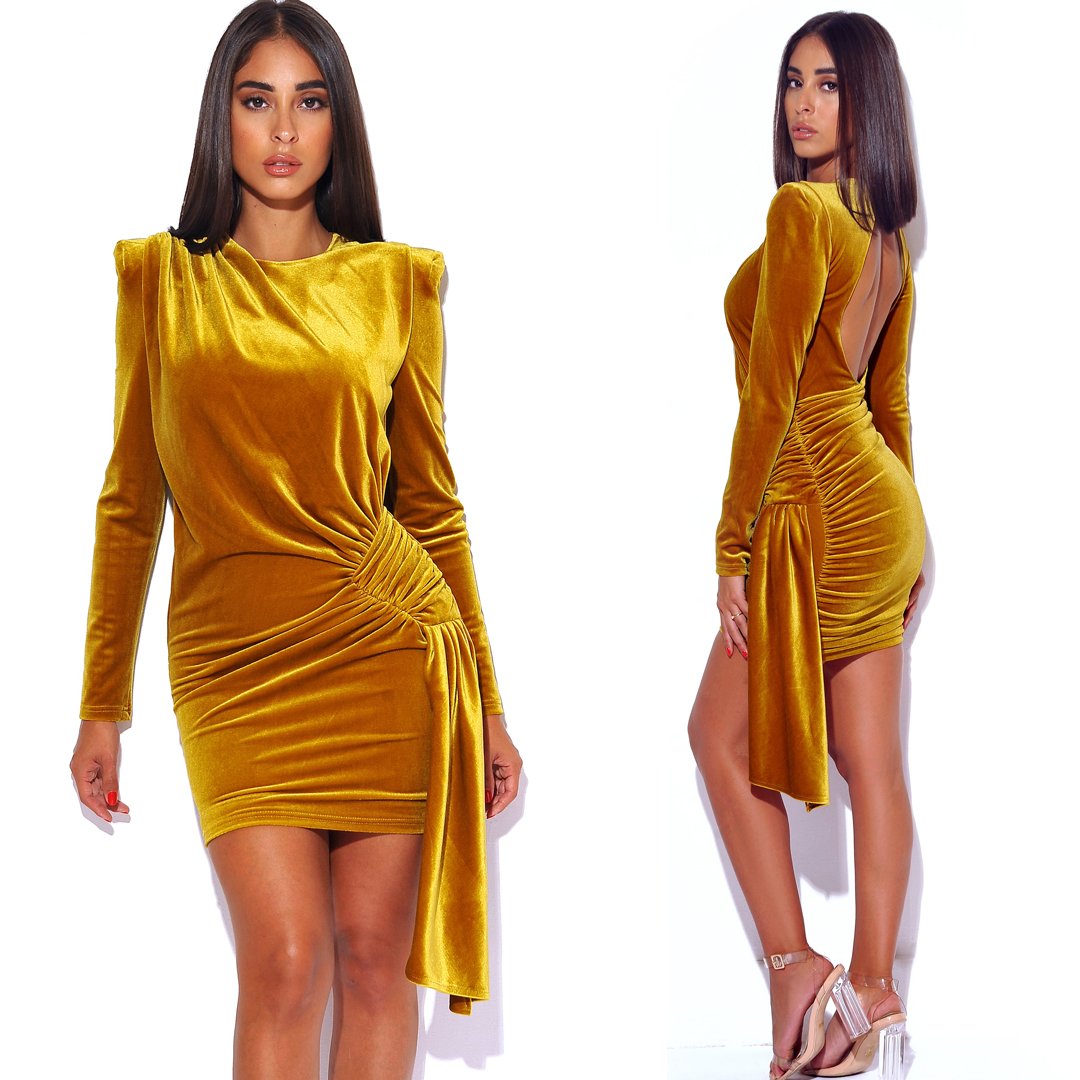 MISS CIRCLE X ASHANTI | AURA 🤩 Get the look at misscircle.com

#lifestyle #cool instapic #bestoftheday nyc #iphoneonly #followback #socialenvy #yummy #sexy #makeup #amazing