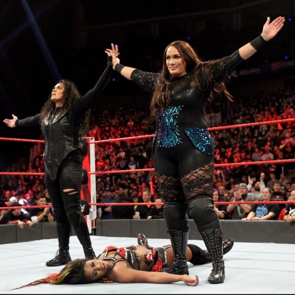 danthegrapsfan's tweet photo. A year ago today on RAW, one of the greatest events in the history of the womenโs division happened. These things always happen before Survivor Series, but the lasting visual and roaring crowd made for a moment nobody will forget
On November 12th 2018, Tamina pinned Ember Moon https://t.co/5erRUcWS9w