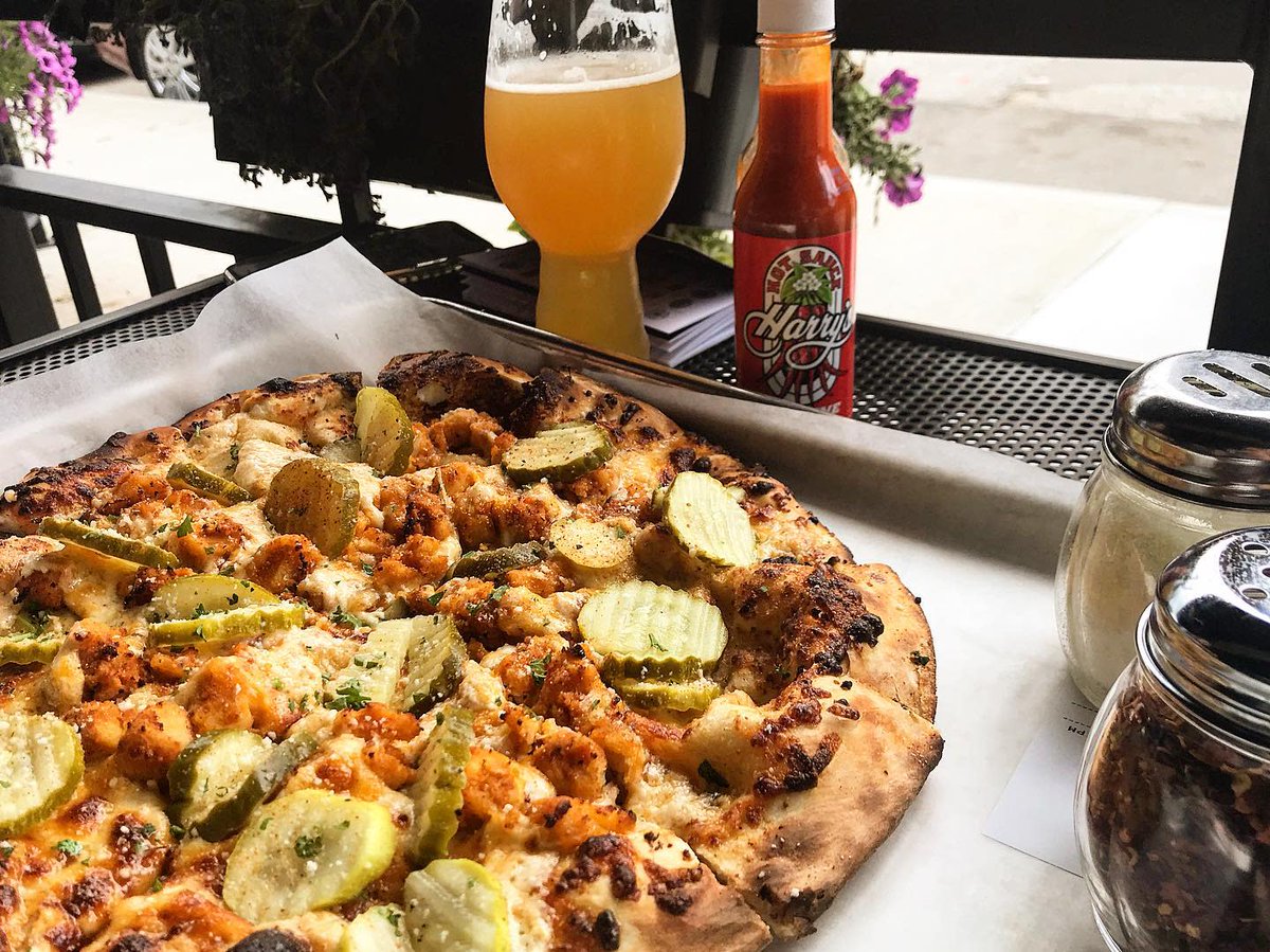 A busy day exploring Cleveland calls for an evening of indulgence at <a href="/saucybrewworks/">Saucy Brew Works</a>. 🍺🍕 It's only a 3-minute drive from our hotel!

📸: oneliusschneiderman