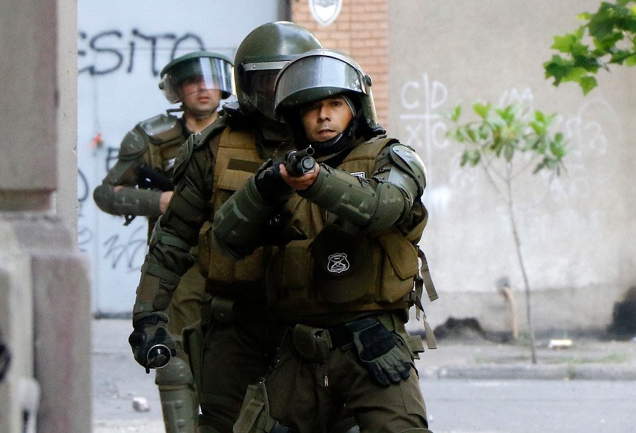 eldesconcierto's tweet photo. Hijo de carabinero pierde la visión de un ojo producto de ataque policial
➡️https://t.co/VUPqwVPPSu https://t.co/bfin1andWo
