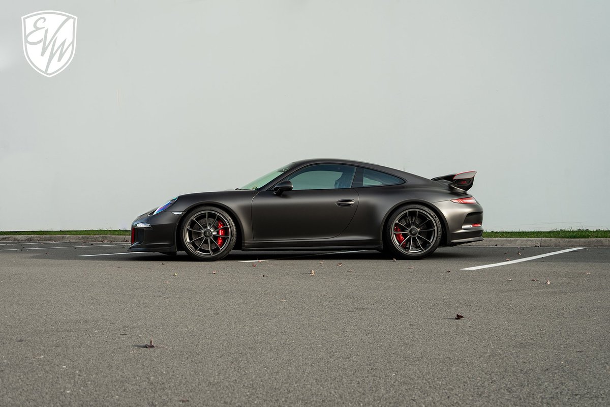ExoticVWraps's tweet photo. “Change is easy. Improvement is far more difficult.”
•
@porsche #GT3 going from red to a fresh Satin Dark Basalt. Swipe⏩ to see the final reveal 🔥🔥
•
•
#porsche #porschegt3 #satin #basalt #EVW https://t.co/AP0Cxv2n6g