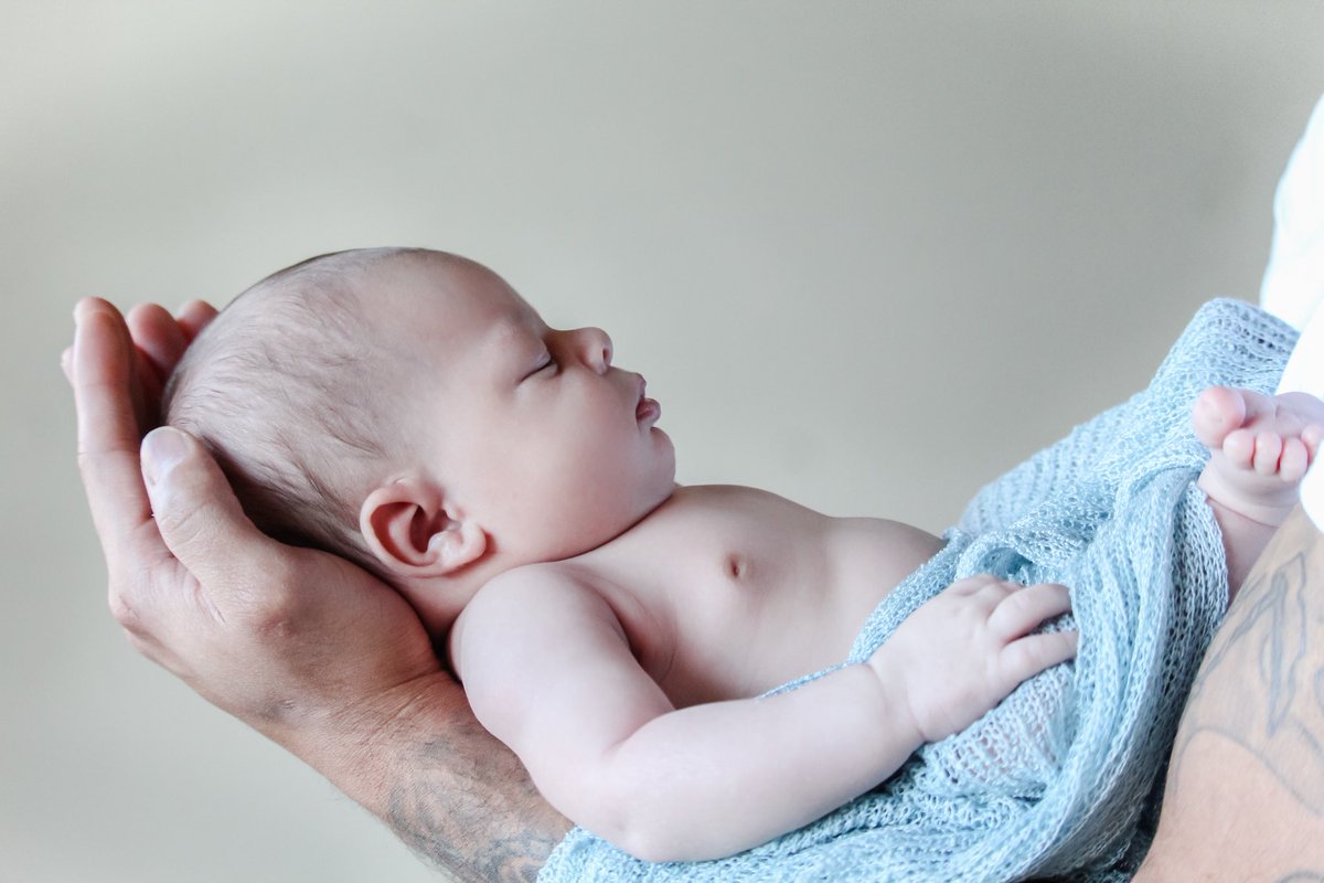 Just finalizing this sweet newborn session! What a beautiful blessing! 🌿
.
.
.
#carlynchristinephotography #spokane #spokanewashington #pnw #newbornphotography #newborn #newbornphotographer #lifestyle #lifestylesession #newbornlifestyle #babyboy #newbornportraits #momlife #pnw