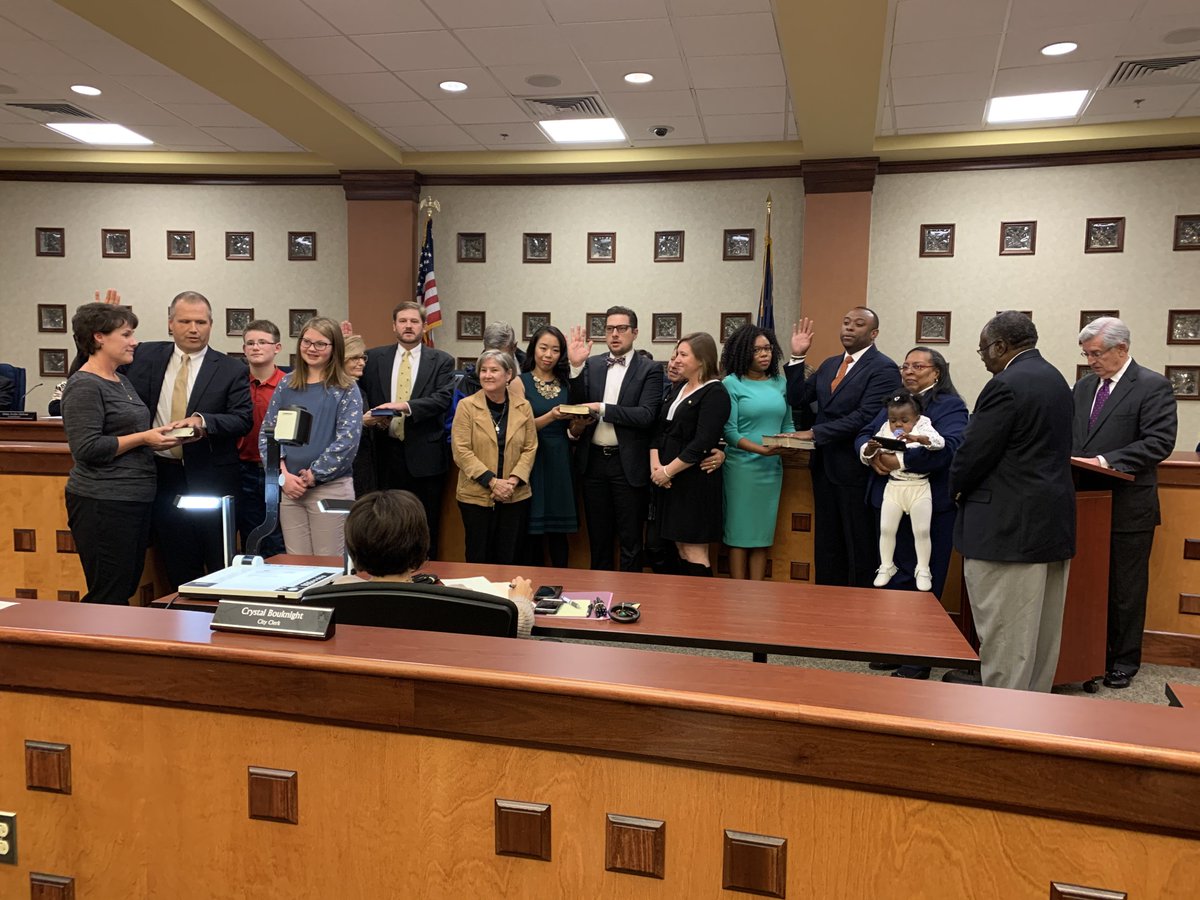 City of West Cola tweet media