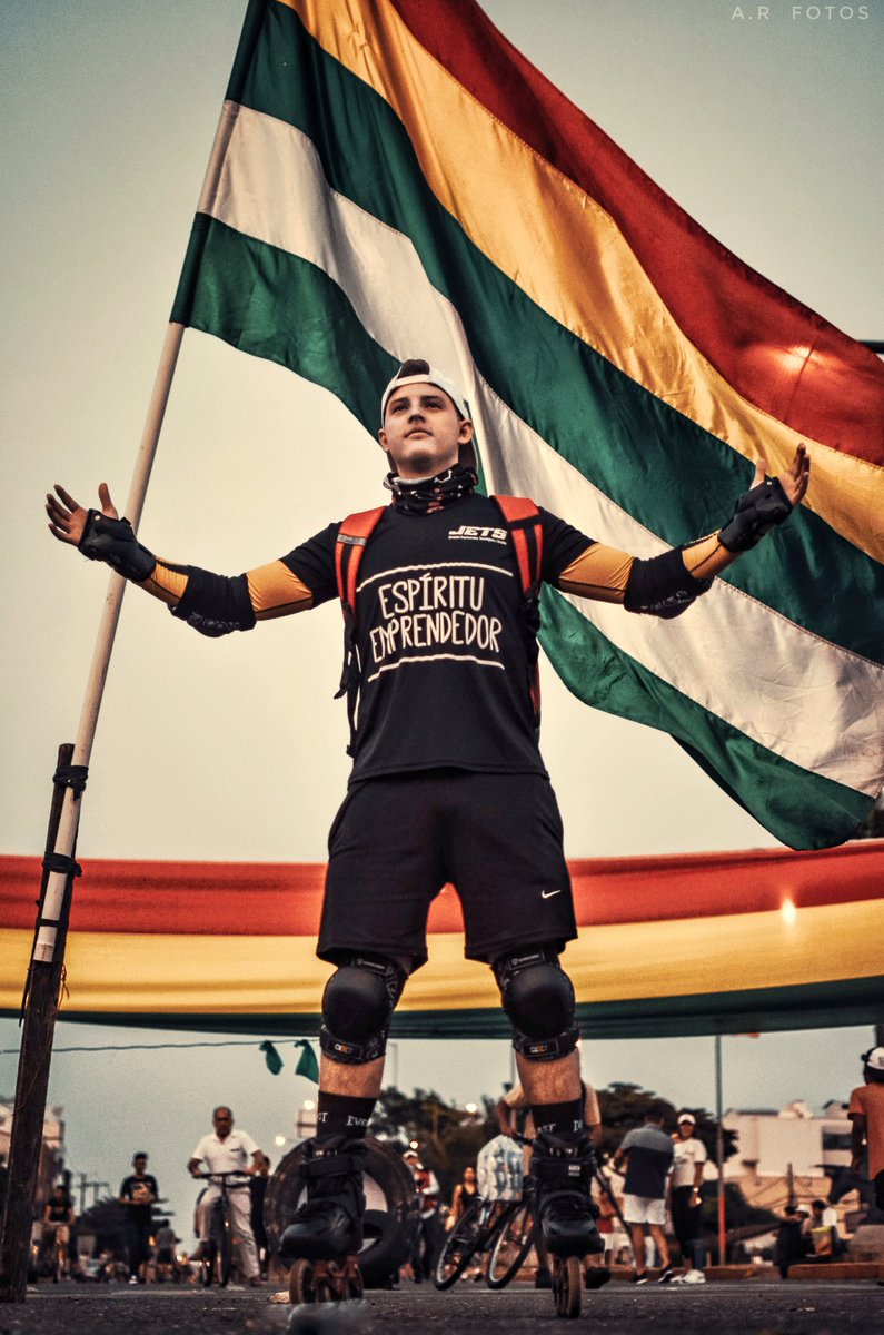 Serch_ww's tweet photo. Ya se huele a Libertad y Democracia!! 💪🏻🇧🇴
#BoliviaLibre #Democracia #Paz #concluelexbol18 #concluelexbol19
#ChauEvo #Bolivia #Santacruzdelasierra #Cochabamba #LaPaz #Beni #Potosi https://t.co/sBV1BFJX2t