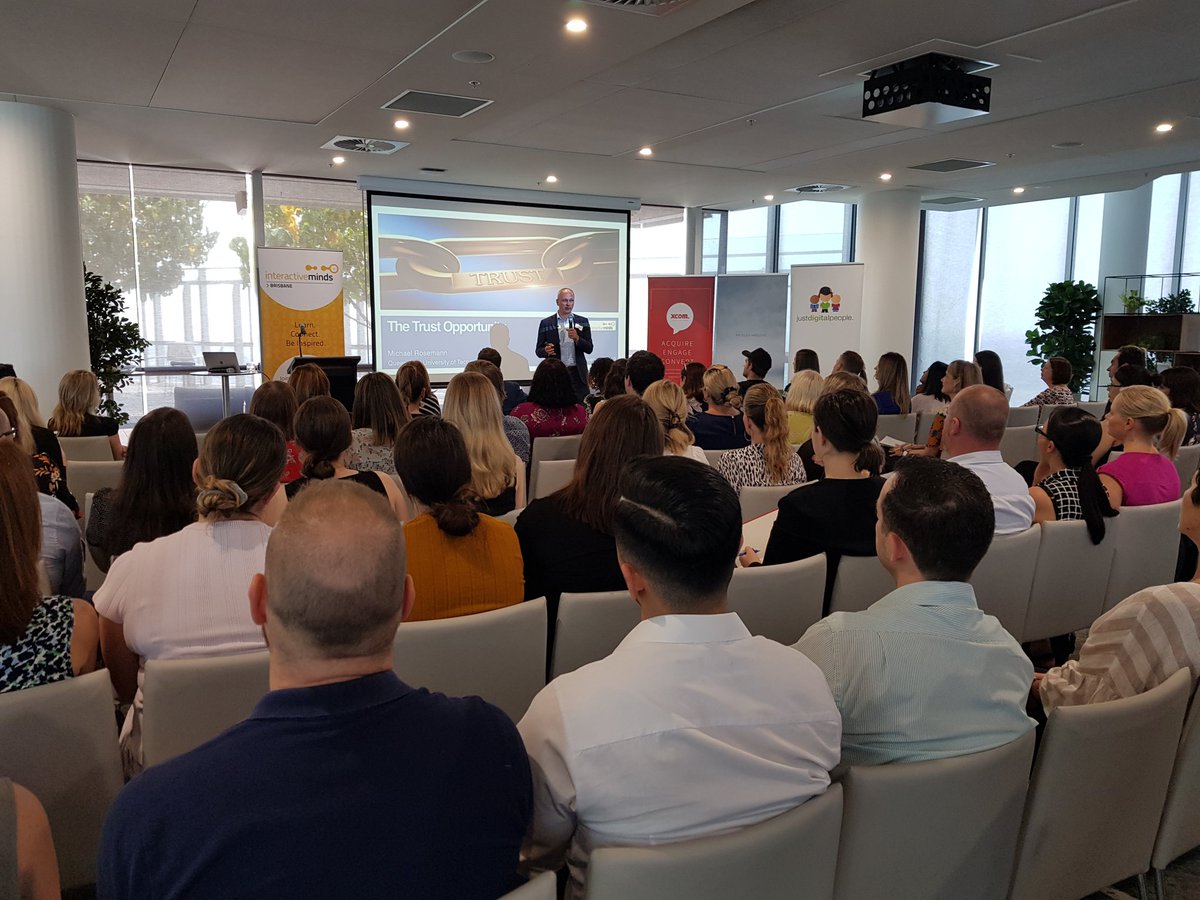 InteractiveBne tweet media