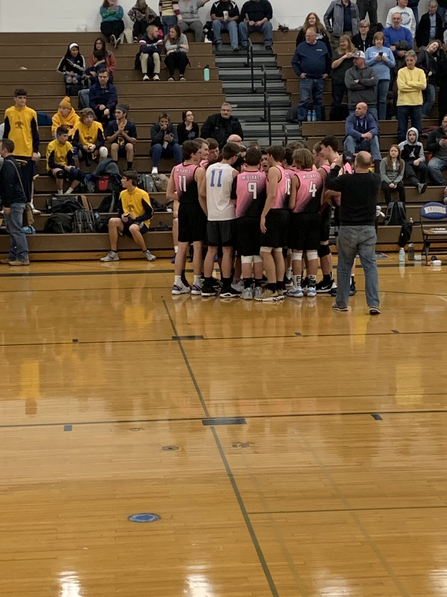 Mrbairossi's tweet photo. Sectional winners!!!  Congrats Eagles. https://t.co/y9ZaokQ9Z1