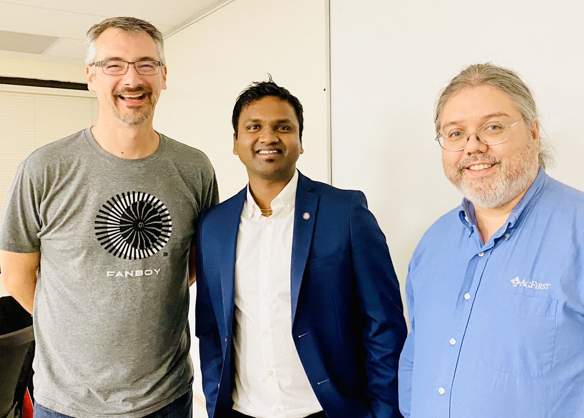 NMolathati's tweet image. Was very excited to meet and learn #MasteringIndexes from @BrentO and meet @kbriankelley.  Thank you both. Ya’ll are awesome! #sqlpass #midlandspass