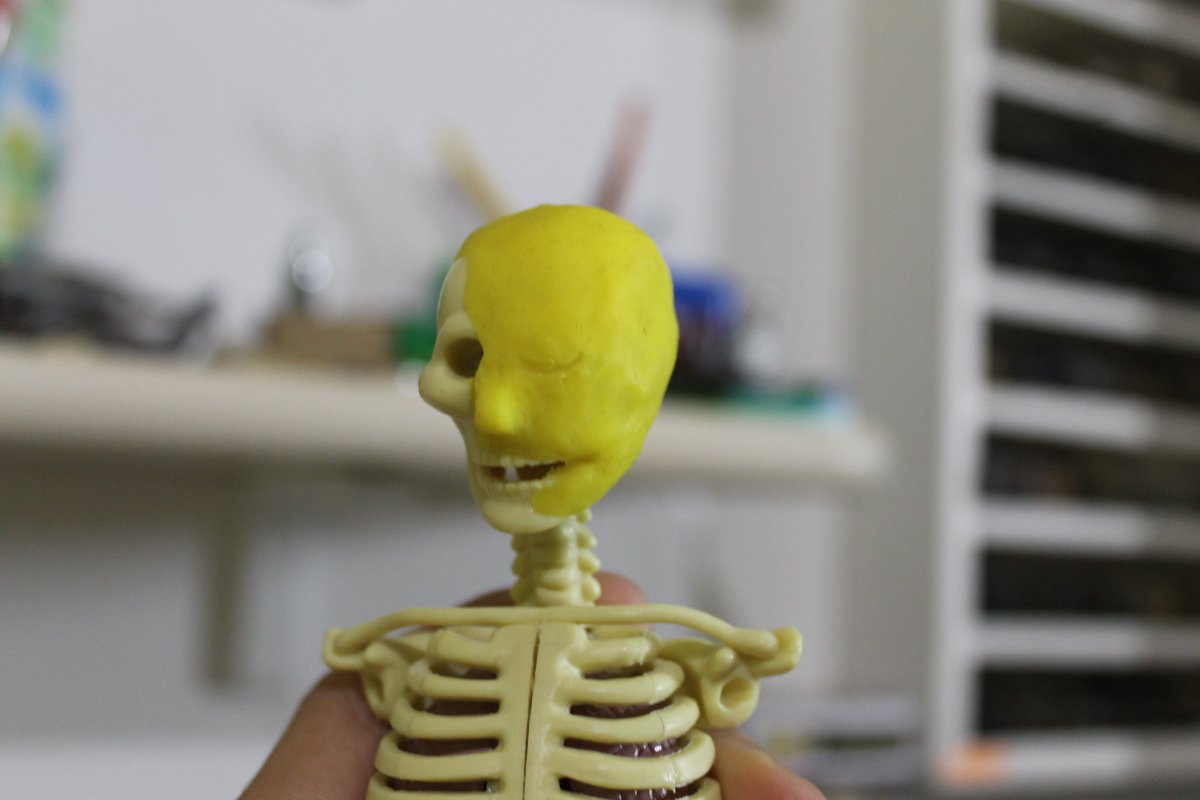 Simorto's tweet image. 