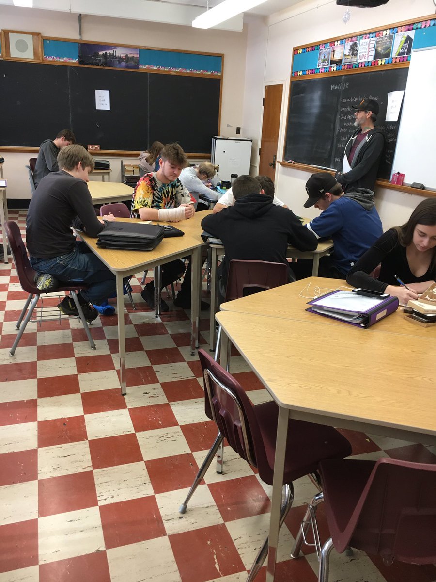 Proud to be working with two different artists as part of the “Great Art for the Great Lakes”.  Murals and songwriting are just two ways we are trying to build up the Arts in our community.  <a href="/DssPanthers/">n</a> <a href="/GEDSB/">Grand Erie District School Board</a>