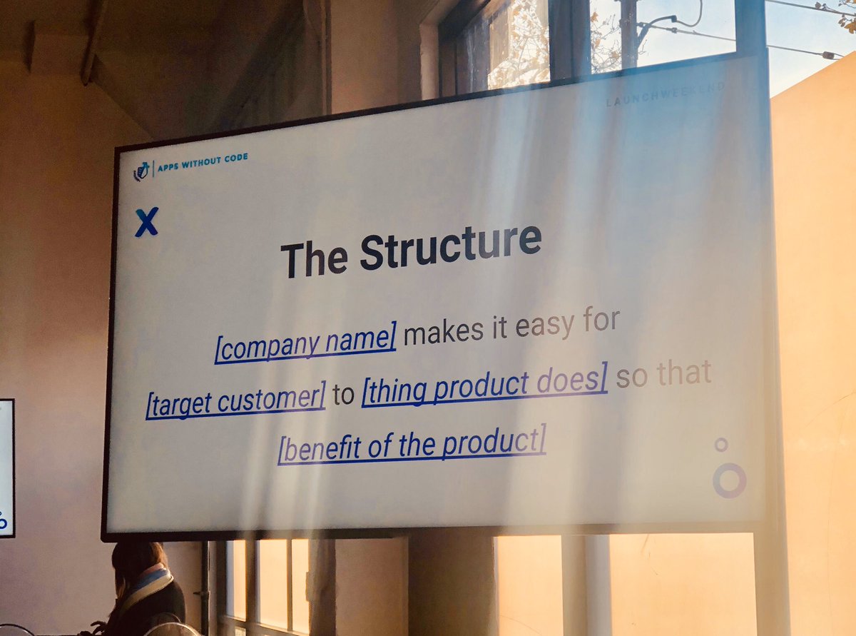 spoulos's tweet image. The @TaraReed_ “Makes it Easy Statement” for products 👍🏼👍🏼#NoCodeConf