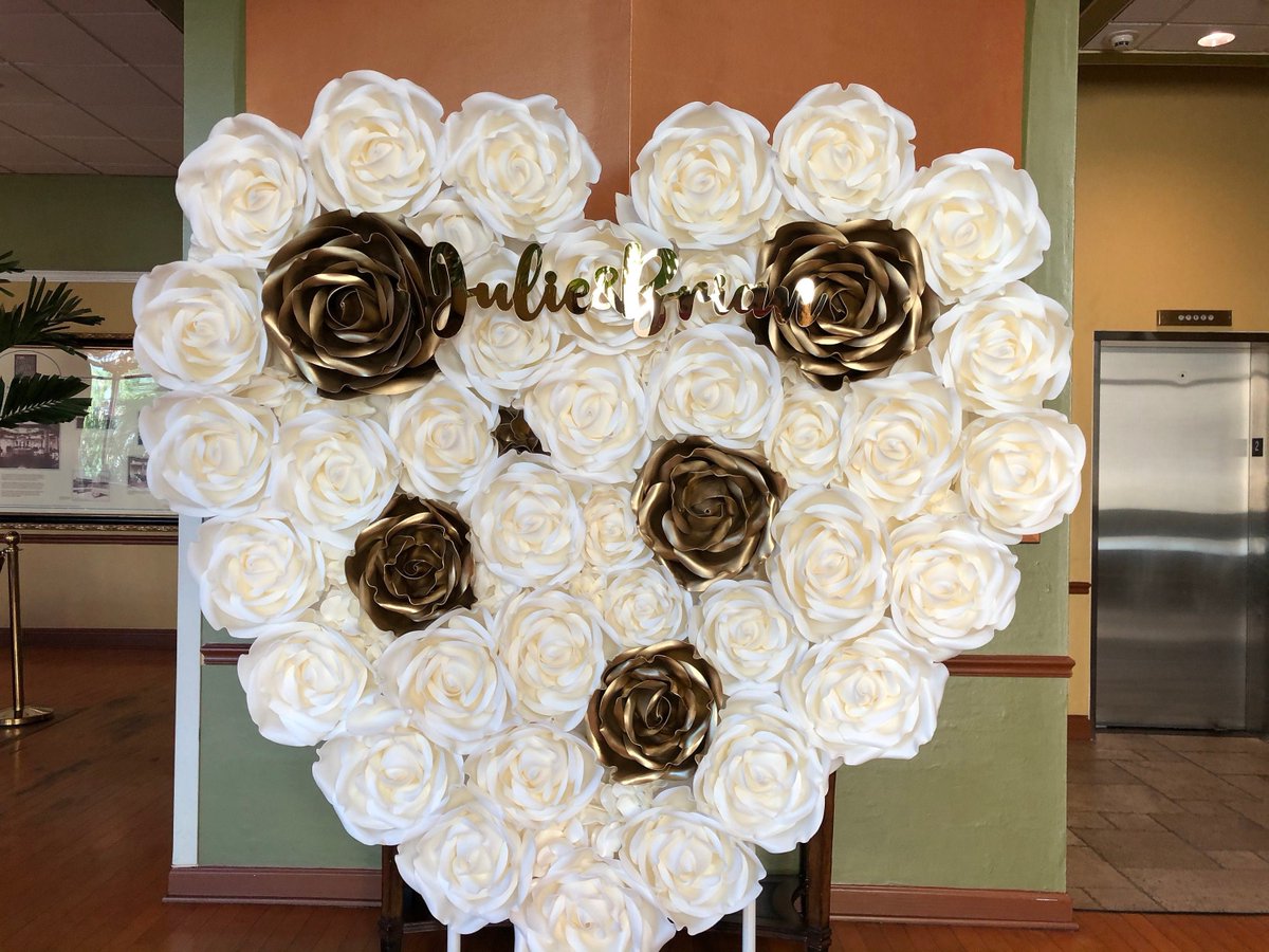 SapphireFlowerp's tweet photo. RENT - Flower Wall Backdrop in Tampa Bay FL /Heart Flower Wall / Wedding Floral Backdrop /Photo Booth Event Decor for RENT/Baby Shower Decor https://t.co/sMBpz5wxbV #flowerwall #rentflowerwall #backdropintampa #eventdecor #tampaflowerwall https://t.co/q7mLWX3UkQ