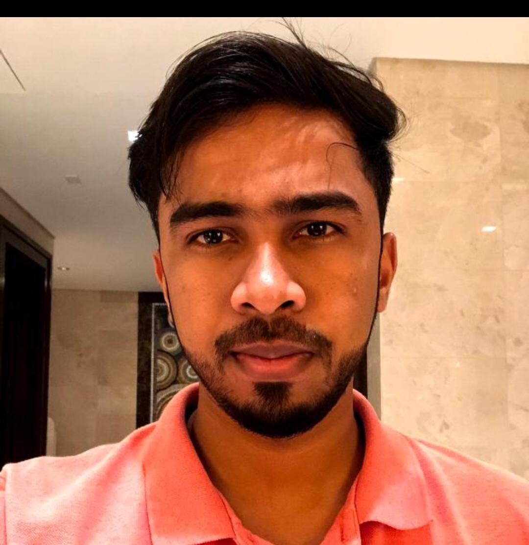 Zakirhu19216177's tweet photo. #Day117 @PMOIndia @IndembAbuDhabi @AbuDhabi_Police @MEAIndia @DrSJaishankar I am running out of words asking for help in bringing back my son. Please understand the anguish my family is going through. Please give us any update you have. #Findsaleem #Bringbacksaleem #HelpUs https://t.co/fVDrKn4EPn