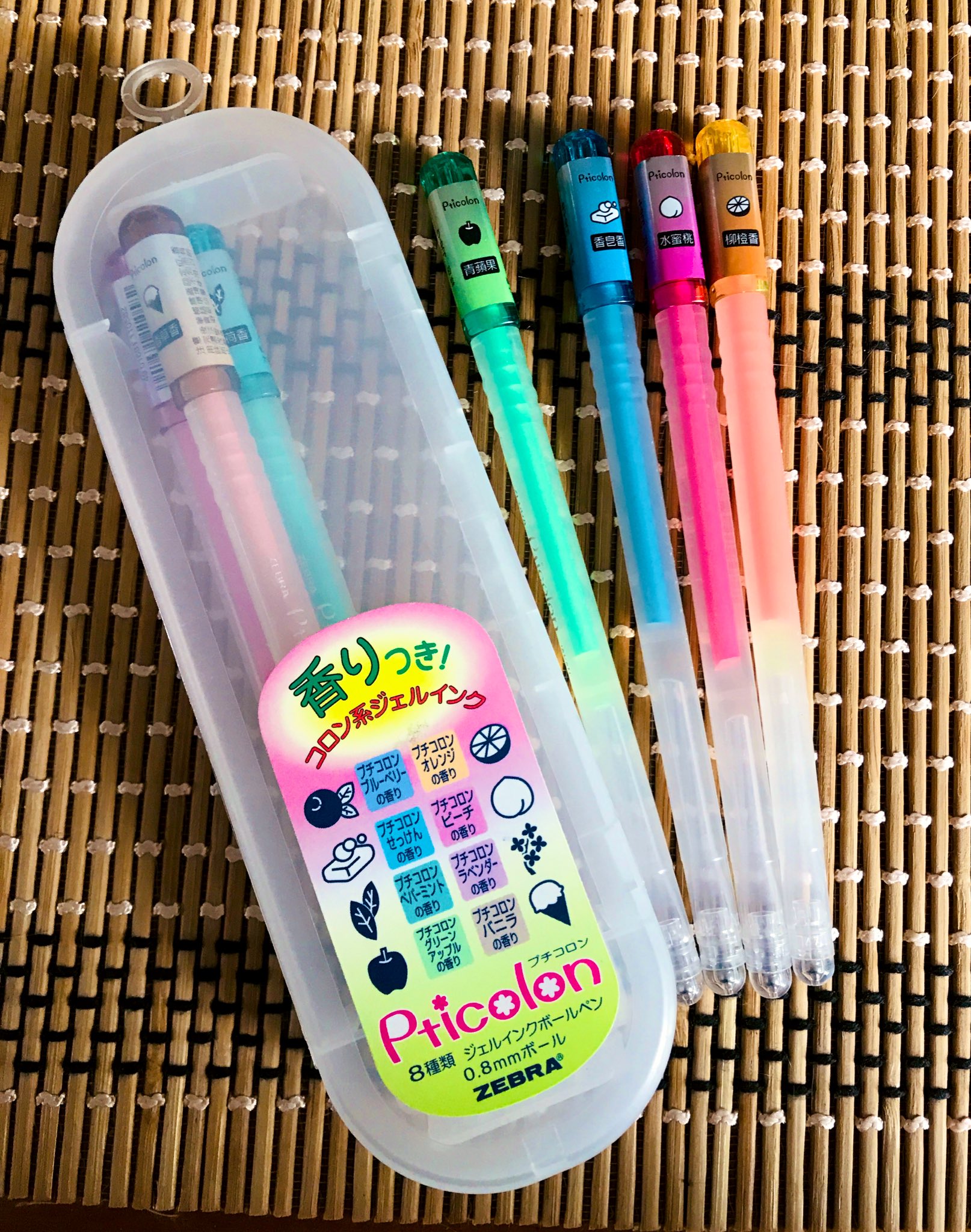 Kay Found These In A Thrift Store And The Scents Instantly Gave Me Such Nostalgia These Pens Were Such A Treasure To Me When I Was A Kid T Co Lyr2ecz8le