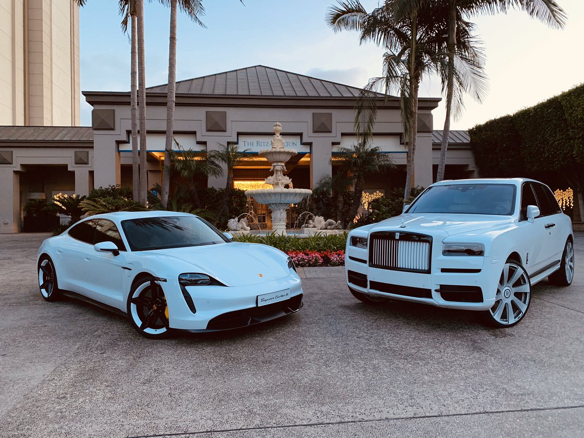 TeslaratiTeam's tweet image. Yea, this is gonna be a different clientele. But let’s give it a go! #PorscheTaycan #LaunchMode