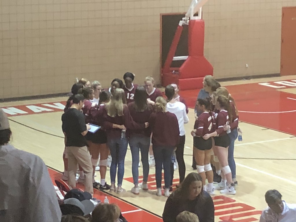 And the Lady Cats win game 1: 25-23