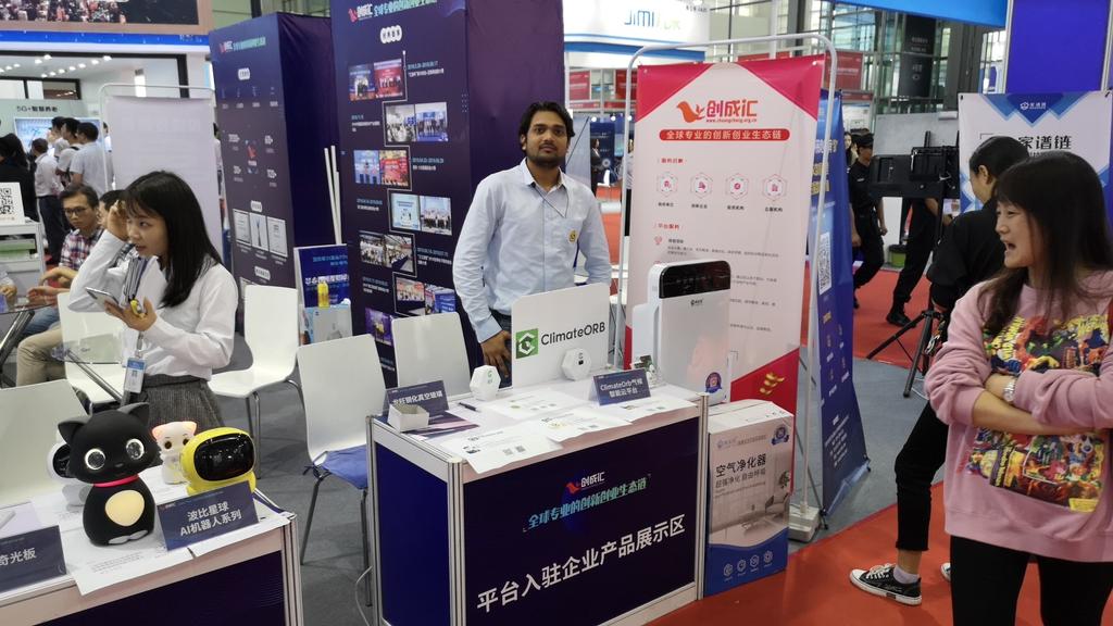 ClimateOrb's tweet photo. Some of our visitors taking our pledge to take action against climate change.
Come visit our booth at CHTF! #ClimateOrb #IoT #Blockchain #chtf #Shenzhen https://t.co/QKTDVCjseL