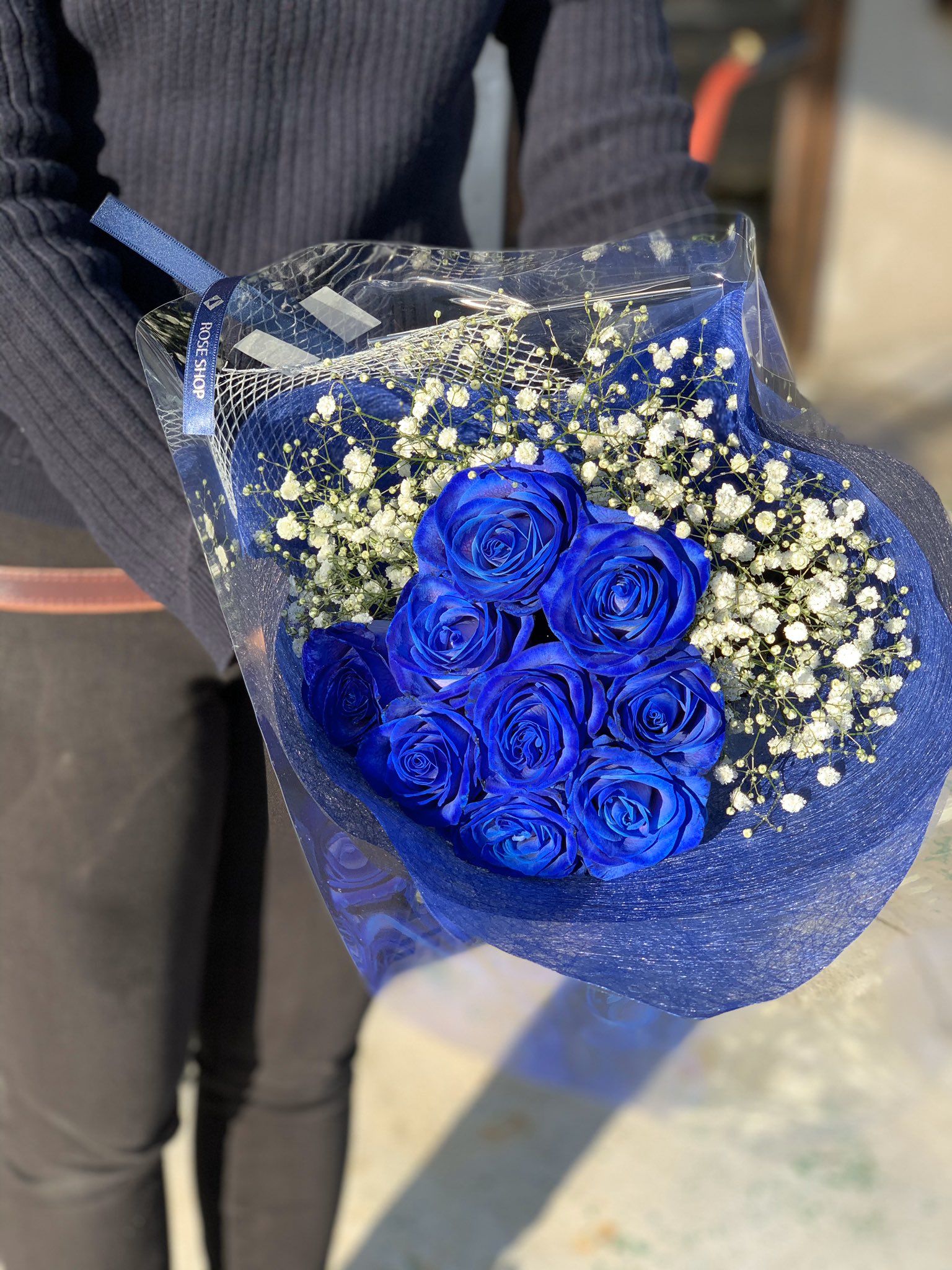 Twitter 上的 ローズショップ 青いバラの花言葉は 可能性 画像は9本の花束 バラ9本には いつまでも一緒だよ という意味があります 本数の意味に合わせた本数指定で購入可能です T Co Rtbbqnfs Twitter