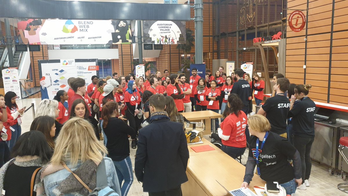 Les #bénévoles sont prêts pour #BlendWebMix