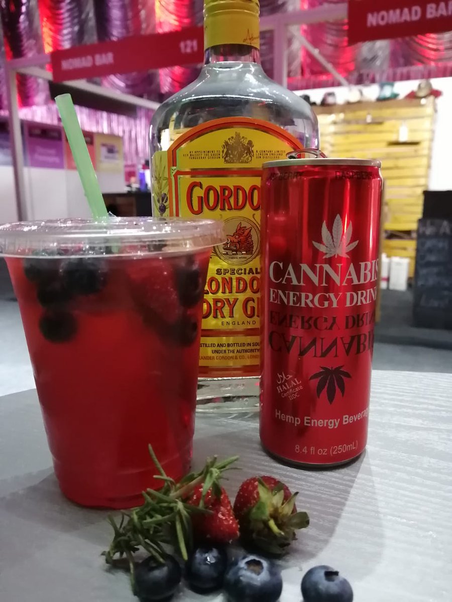 CannabisSouth's tweet photo. Halfway through the week... Have a Cannabis Energy Drink to get you all the way to Friday.
#Cannabisenergydrink #nextlevelenergy #choosegreen #greencan #Lime #Raspberry #Wednesday #HumpDaaaaaayyyy #humpdaytreat https://t.co/YtvmGhZpN3