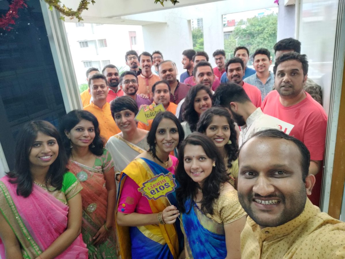 gdb_team's tweet photo. or check out the link https://t.co/OQ8CEIEf33 to apply!
#gdbtech #jobsearch #jobs #technogeeks https://t.co/uv3ltrlcq3