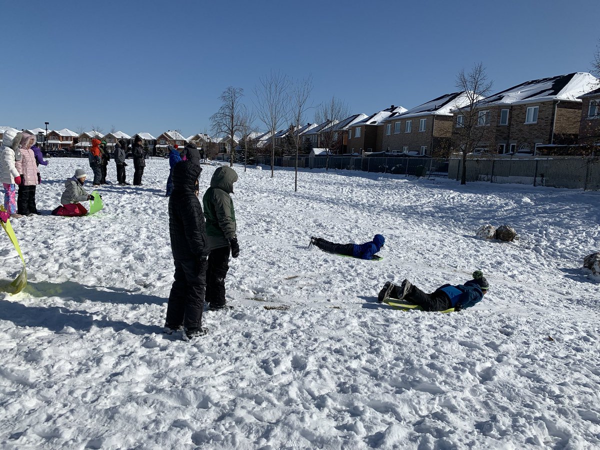 MsCheung216's tweet photo. Measured and compared fallen snow to the forecasted amount. Sledding afterward. It is always fun to see the delight on students’ faces (especially those who have never played in snow before). Teaching safe play in snow! #SnowFun #MathOutside @GreensboroughPS @YRDSBGetOut https://t.co/NjzfLIzlTt