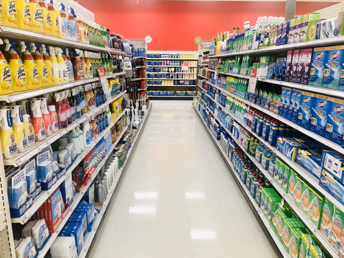 JonRicci_Target's tweet photo. About to leave the store at 9pm and feeling very proud of the closing team at T-2721!  Nice job closing TL Patrick! #notdoneyet #2hoursleft https://t.co/iBsAU4rQHk