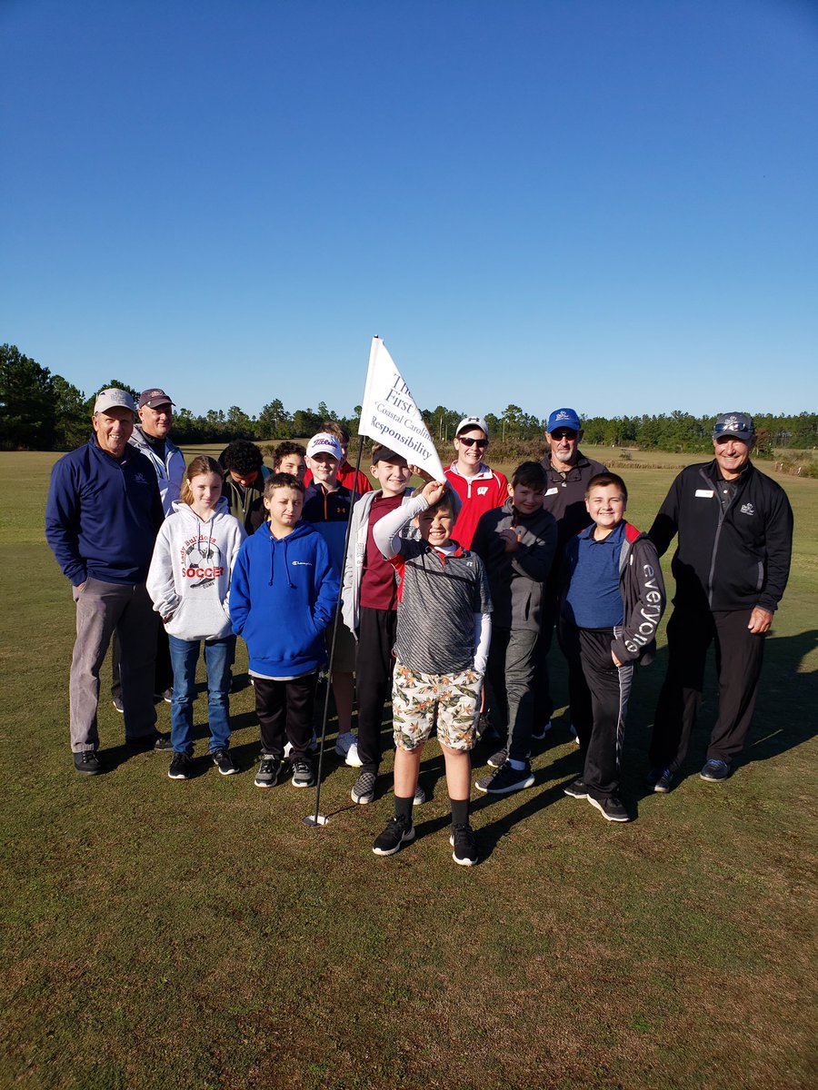 MauneyTerry's tweet photo. Our Middle School first golf practice on a chilly Saturday at our First Tee Coastal Carolinas was Funnnnnn! https://t.co/ckrh5zNLeQ