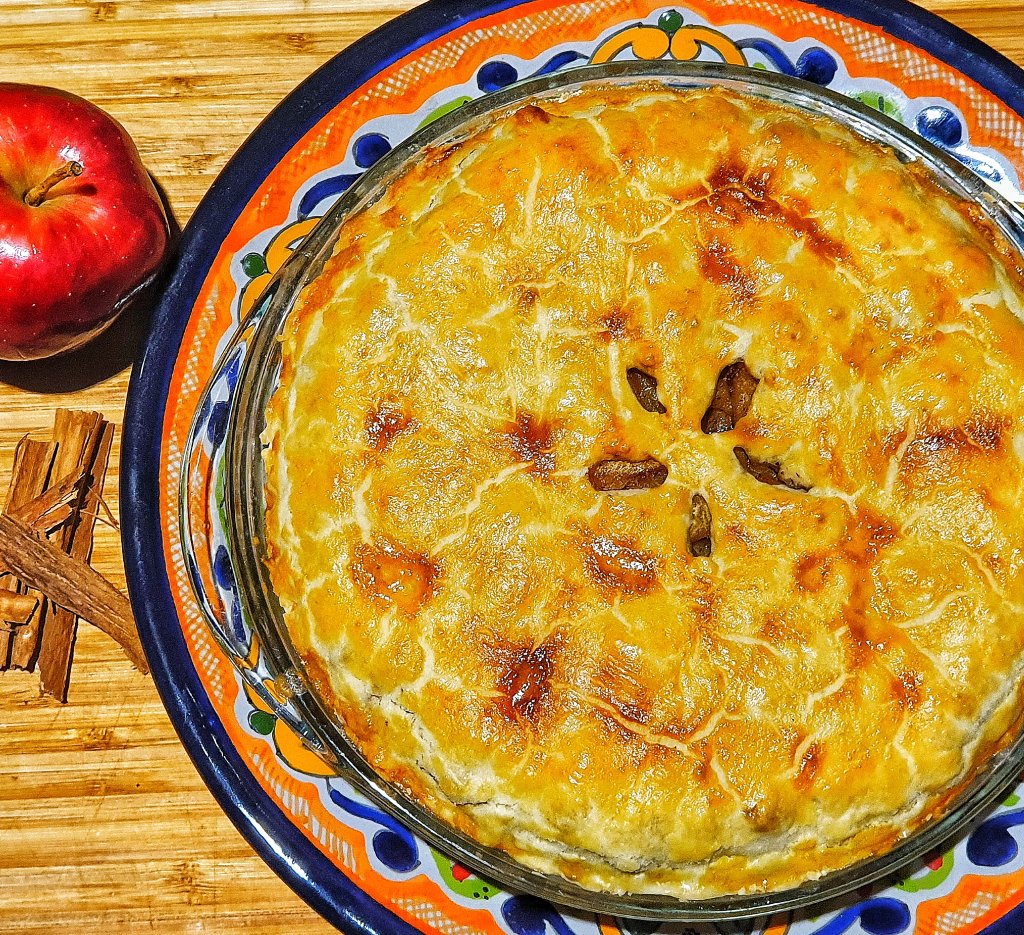 Super easy apple pie (only 20min prep) justforsybarites.com/2019/11/12/sup…