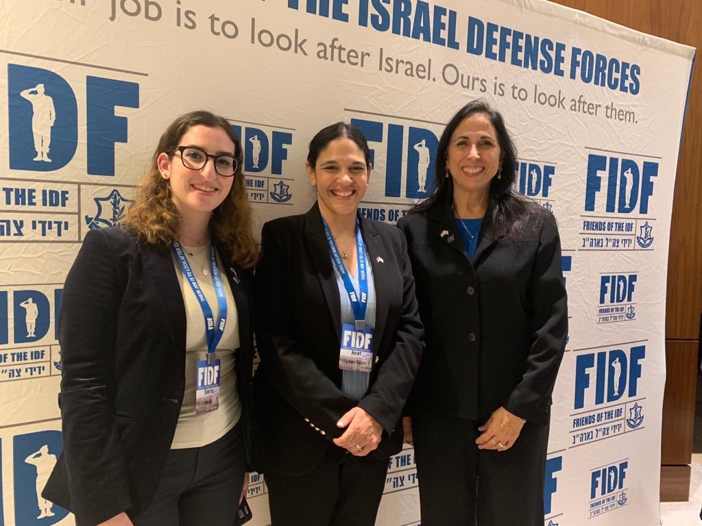 AnatSultanDadon's tweet image. No better timing then today for a beautiful @FIDFSE event in support of the 🇮🇱 Israeli Defense Forces @IDF and its soldiers. Thinking of our soldiers as well as our civilians at this difficult time as Israel continues to combat terror. Thank you @SethRBaron for all that you do!