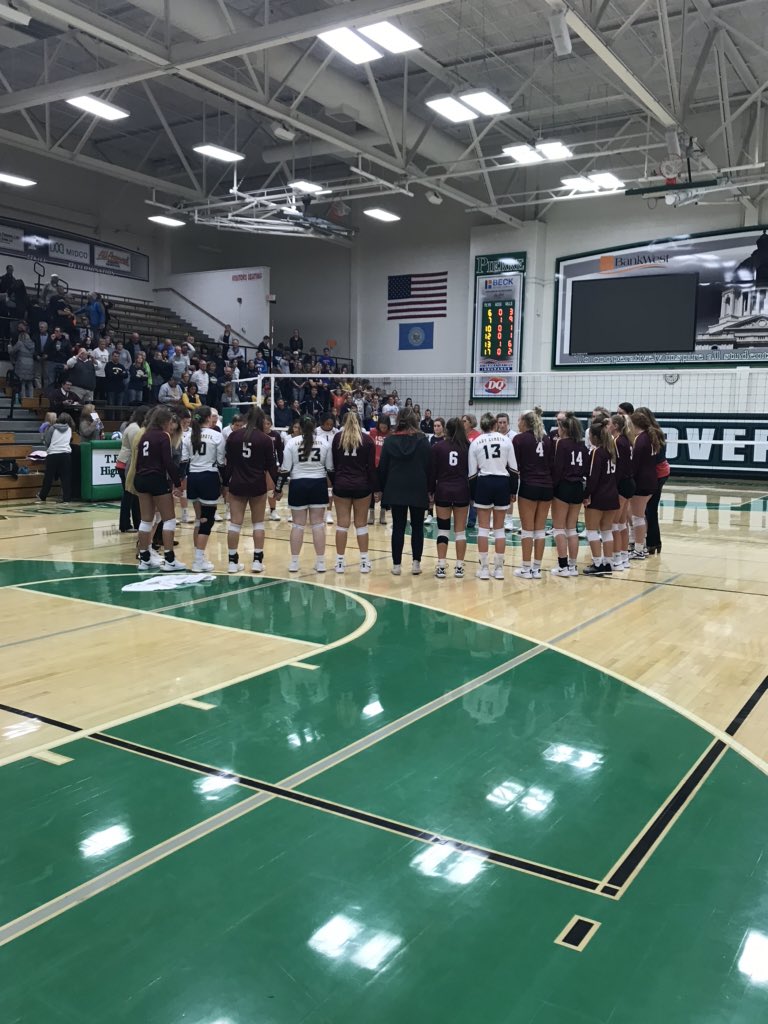 shawadam78's tweet image. A few pictures of your state qualifying Lady Bulldogs!  Congrats girls!! #BulldogNation