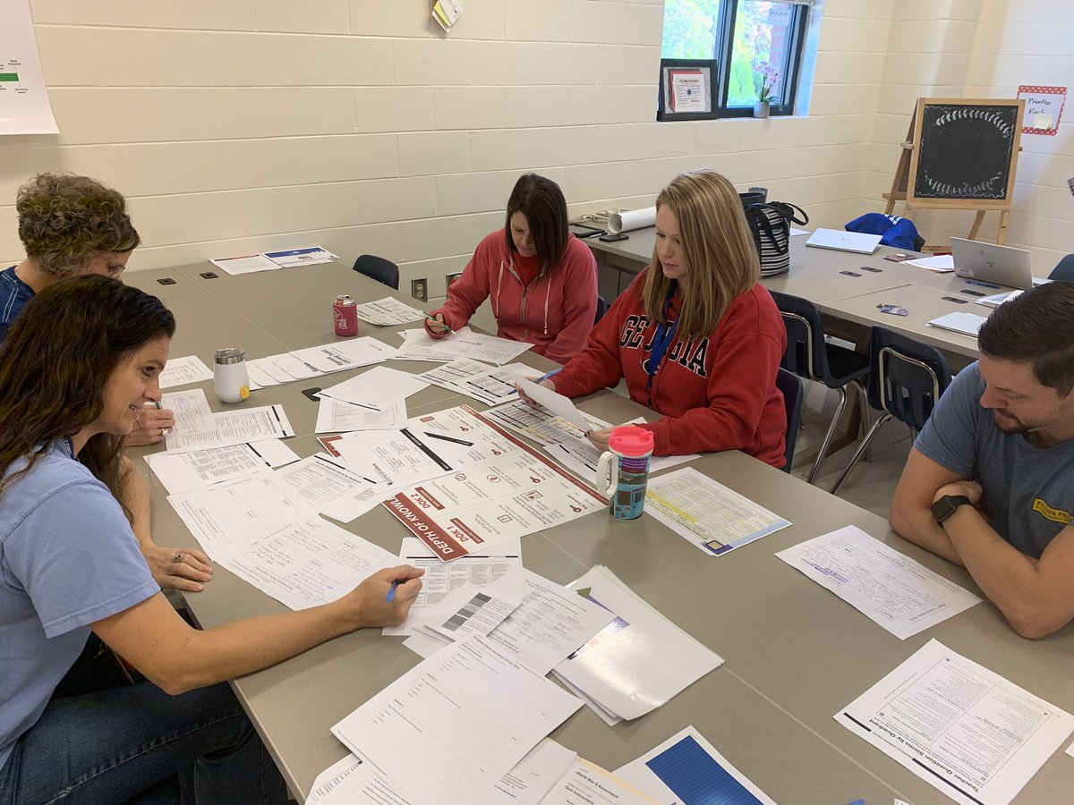 Ginger_K_Morgan's tweet photo. @ETBoothMS ILS  challenges! Working with 7th grade Social Studies PLC analyze assessments and create summative assessments with different DOK levels! #CCSD_PD https://t.co/ye5zev5bvm