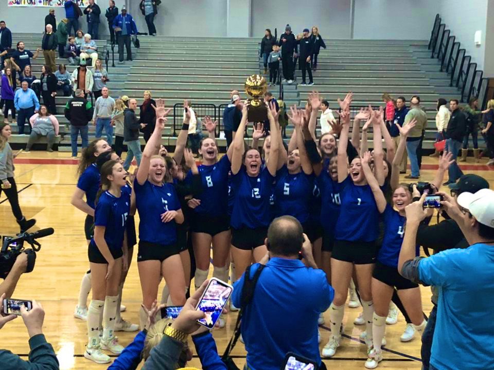 CoachKRodgers's tweet photo. Bobcats WIN!!!!!! πππππππ On to Round 4!!!!!! One step closer!!!! #thisTEAMisamazing #makingmemories https://t.co/ZKlvcqKhnn