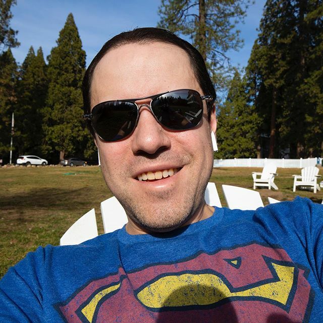 jfcr77's tweet photo. #selfie #nature #Yosemite #california https://t.co/bUBqOj2WEU https://t.co/sA8qty9etw