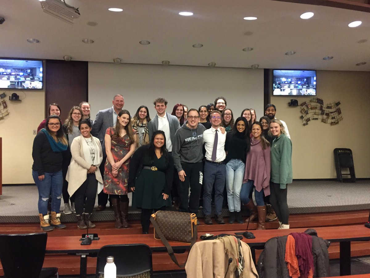 Great night presenting Pharmacist Teach at UIC college of Pharmacy with Michelle Beltran and PM Jenny!