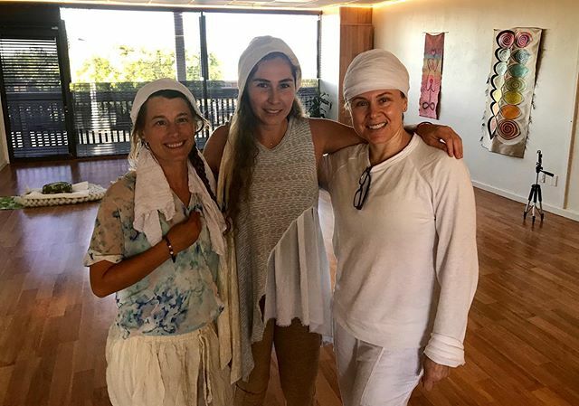 CYOGASTUDIO's tweet photo. Wonderful Kundalini Spiritual Anatomy Workshop this past weekend 😇 Much gratitude to everyone who came and learned from these excellent teachers.
.
.
.
.
.
#shinealive #shinealivenow #yogaeveryday #yogapose #yogi #yogapractice #yogalove #asana #yogachallenge #practiceandalli… https://t.co/Q755g4ns1y