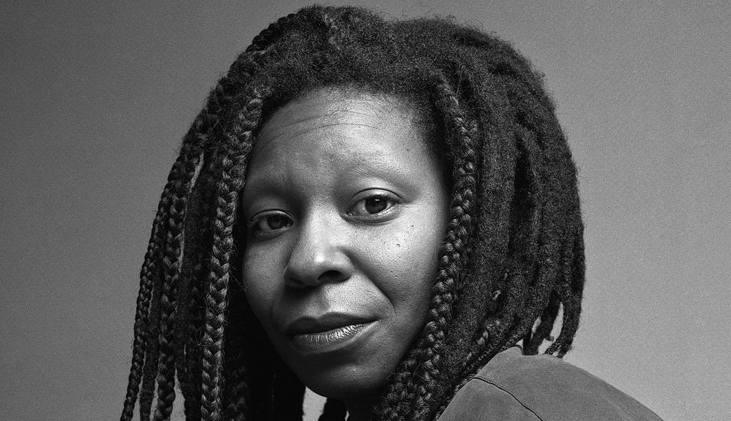 "We're here for a reason. I believe a bit of the reason is to throw little torches out to lead people through the dark." Happy birthday to the sublime Whoopi Goldberg, an artist whose boundless and versatile talent has made us laugh and moved us immeasurably for so many years! 👑