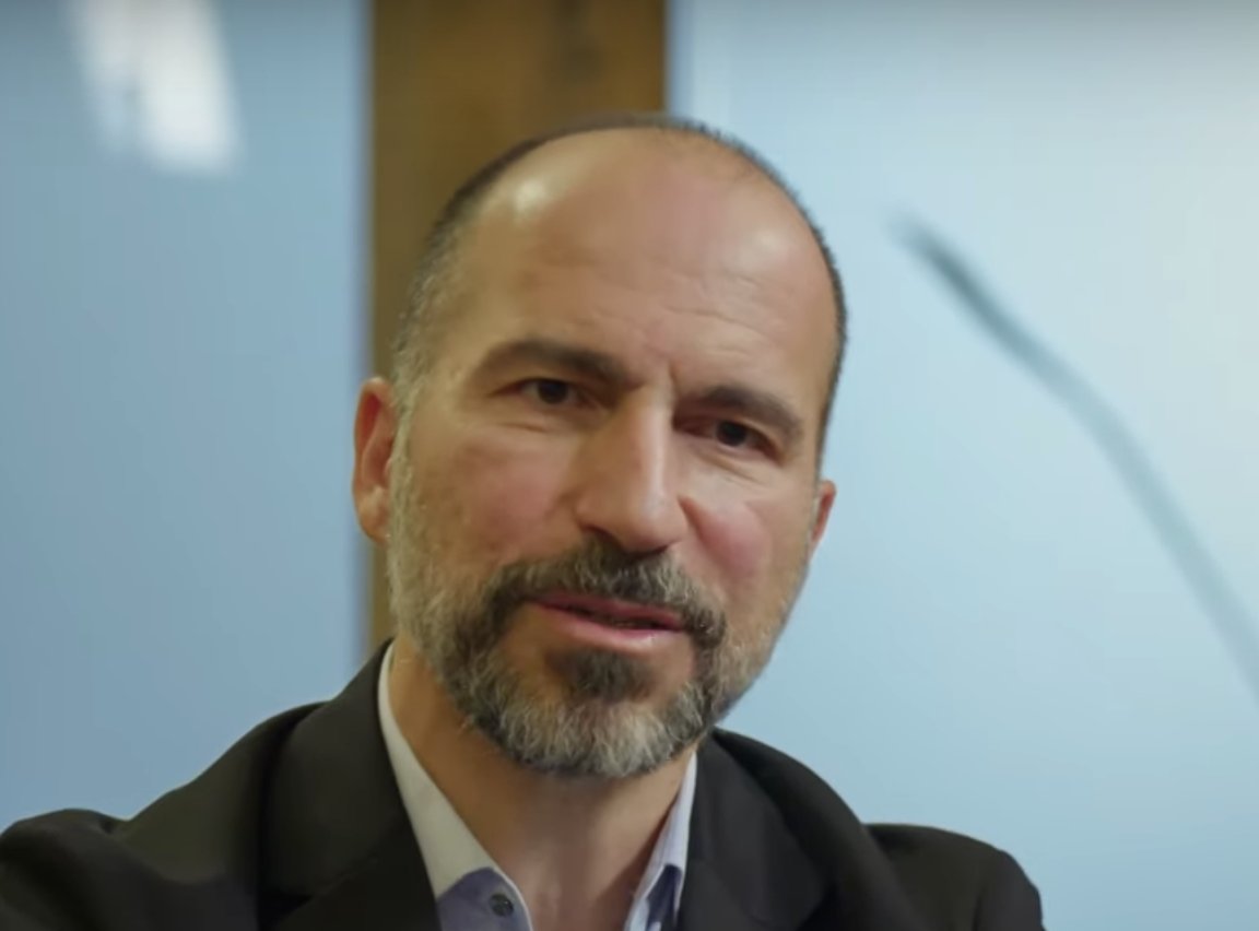 34/ Twice, as he says the word, "serious", Dara Khosrowshahi suppresses a smile (1:11). The two men were discussing Jamal Khashoggi's premeditated torture and murder orchestrated by a head-of-state.