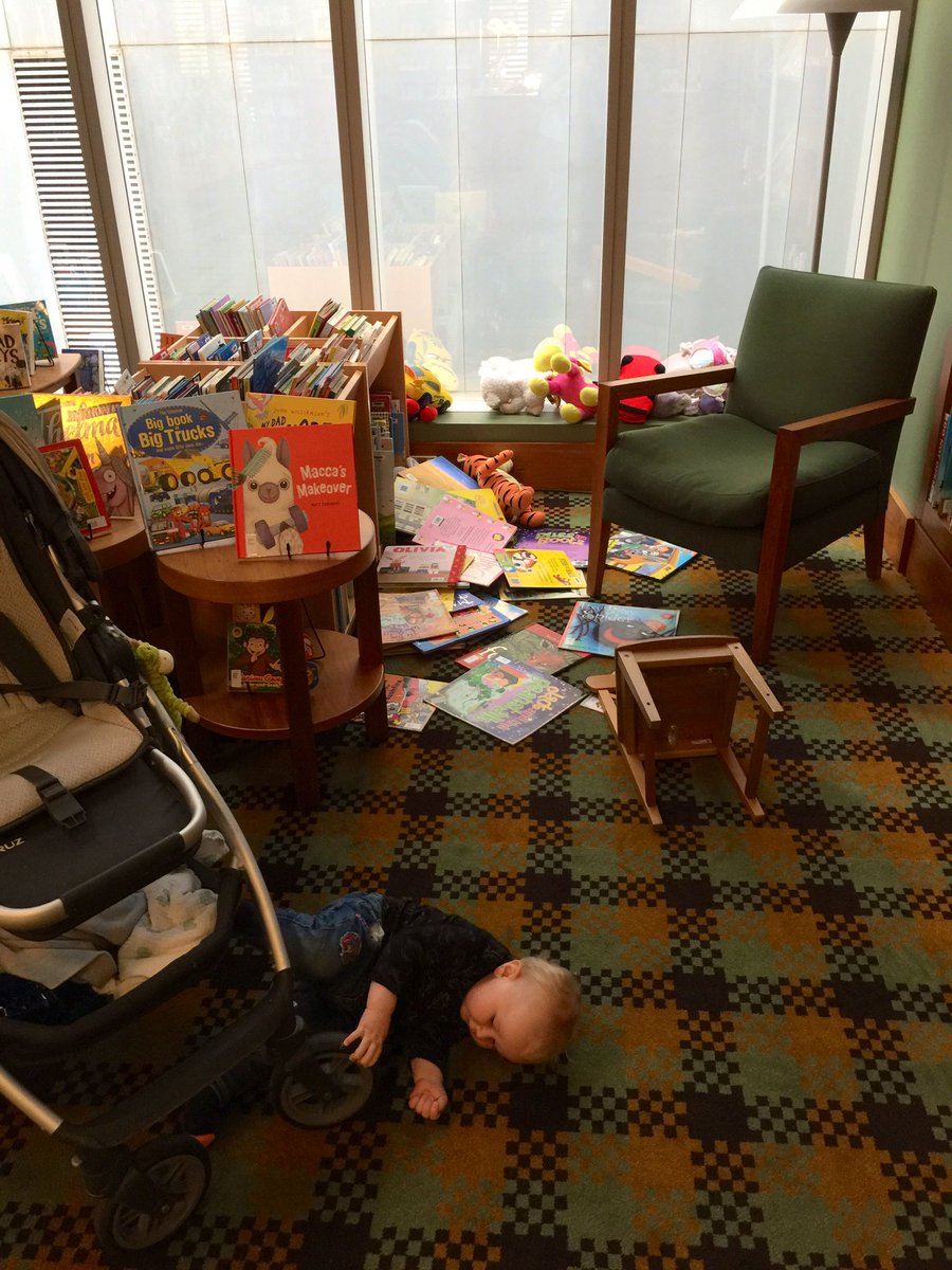 EileenLouden's tweet image. Worst tour host ever - I turn up late and then let my kid tear up the place 😂 
But WOW! The RACV Club Library is GORGEOUS! 😍 #LibTech19