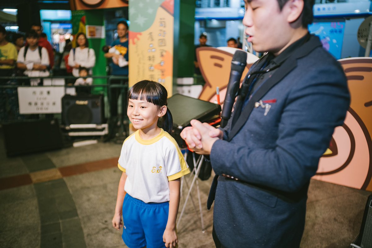 macauyoungmagic's tweet image. 澳門齊齊葡2019葡語國家及澳門產品特色市集，魔術表演。

會長Leo 為現場觀眾帶來魔術表演，氣氛熱鬧

＃澳門青年文創魔術協會

＃澳門文創 ＃澳門魔術會 #澳門魔術協會 
#魔術表演  #澳門魔術師
#澳門齊齊葡 #澳門學魔術 #澳門魔術興趣班