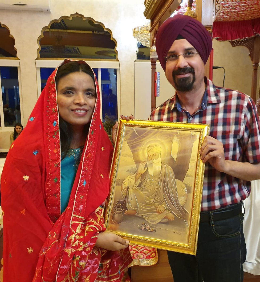 India in Johannesburg (@indiainjoburg) on Twitter photo Consul General of India, Johannesburg, <a href="/Anjuranjan/">Anju Ranjan</a>, being honoured by Gurudwara Sahib, Johannesburg on the occasion of <a href="/550yrsGuruNanak/">550 Years of Guru Nanak Dev Ji</a> #550YearsOfGuruNanakDevJi
#GuruNanak550 <a href="/hci_pretoria/">India in SouthAfrica</a> <a href="/Gurudwara_JHB/">Gurudwara Sahib JHB</a> Consul General of India, Johannesburg, <a href="/Anjuranjan/">Anju Ranjan</a>, being honoured by Gurudwara Sahib, Johannesburg on the occasion of <a href="/550yrsGuruNanak/">550 Years of Guru Nanak Dev Ji</a> #550YearsOfGuruNanakDevJi
#GuruNanak550 <a href="/hci_pretoria/">India in SouthAfrica</a> <a href="/Gurudwara_JHB/">Gurudwara Sahib JHB</a>